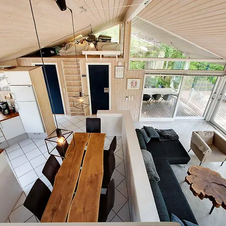 With Big Terrace And Panoramic View To Nature Holiday home Tikob