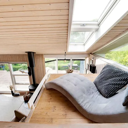 Summer House With Terrace Overlooking Nature