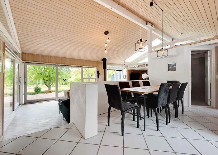 Summer House With Terrace Overlooking Nature Ferienhaus *
