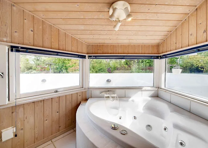Summer House With Terrace Overlooking Nature Ferienhaus Tikob
